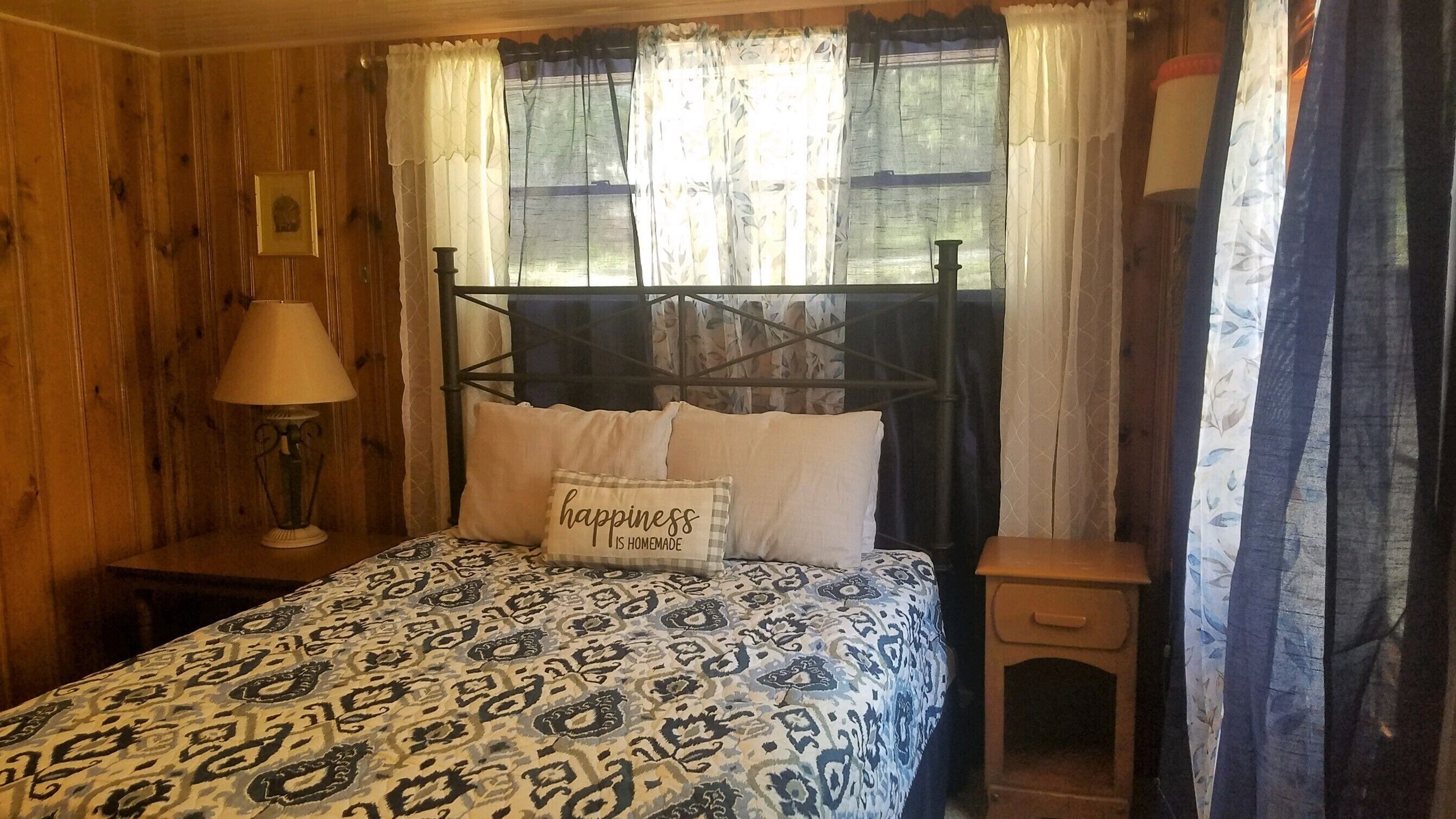 2 間睡房、熨斗/熨衫板、免費 Wi-Fi、床單