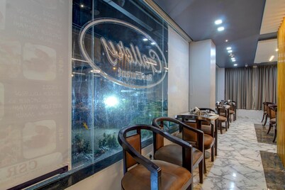 Capital O 49632 Mkr Regency