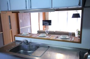 Private kitchenette - Pension Sunrise (Motobu)