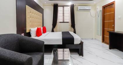 Capital O 64521 Emora Hotel And Suites