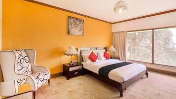 Deluxe Suite | Free WiFi, bed sheets