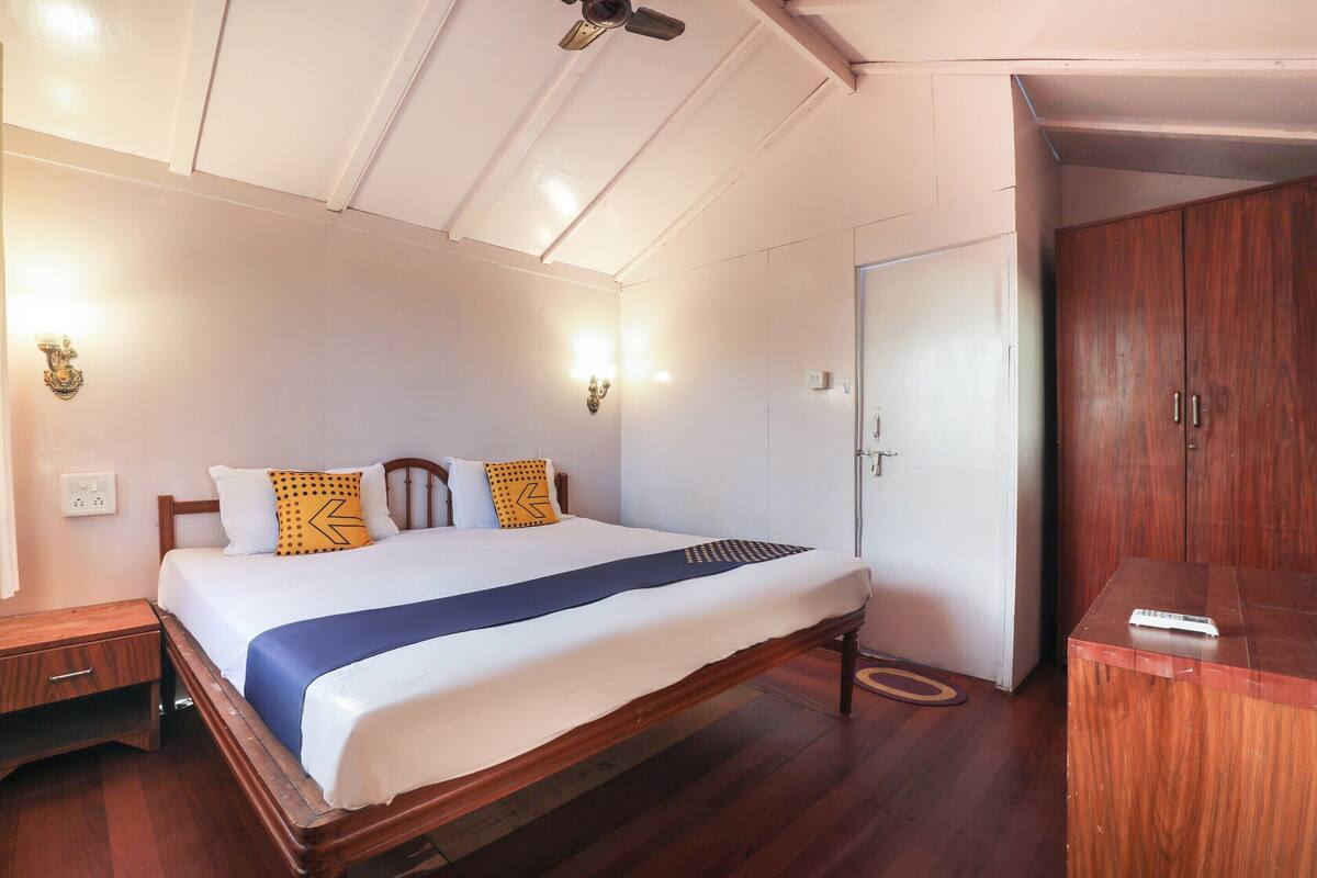 Standardværelse | Pengeskab på værelset