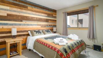 1 bedroom, memory foam beds, iron/ironing board, WiFi