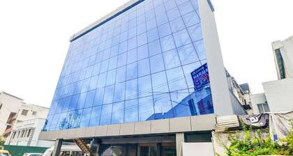 Capital O 41324 Marian International