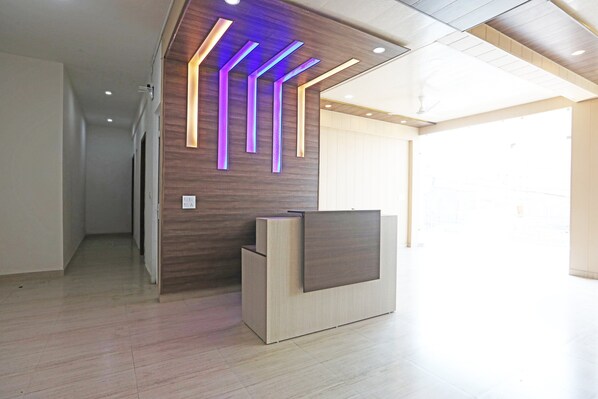 Lobby - Capital O 48921 Royal Residency (Greater Noida)