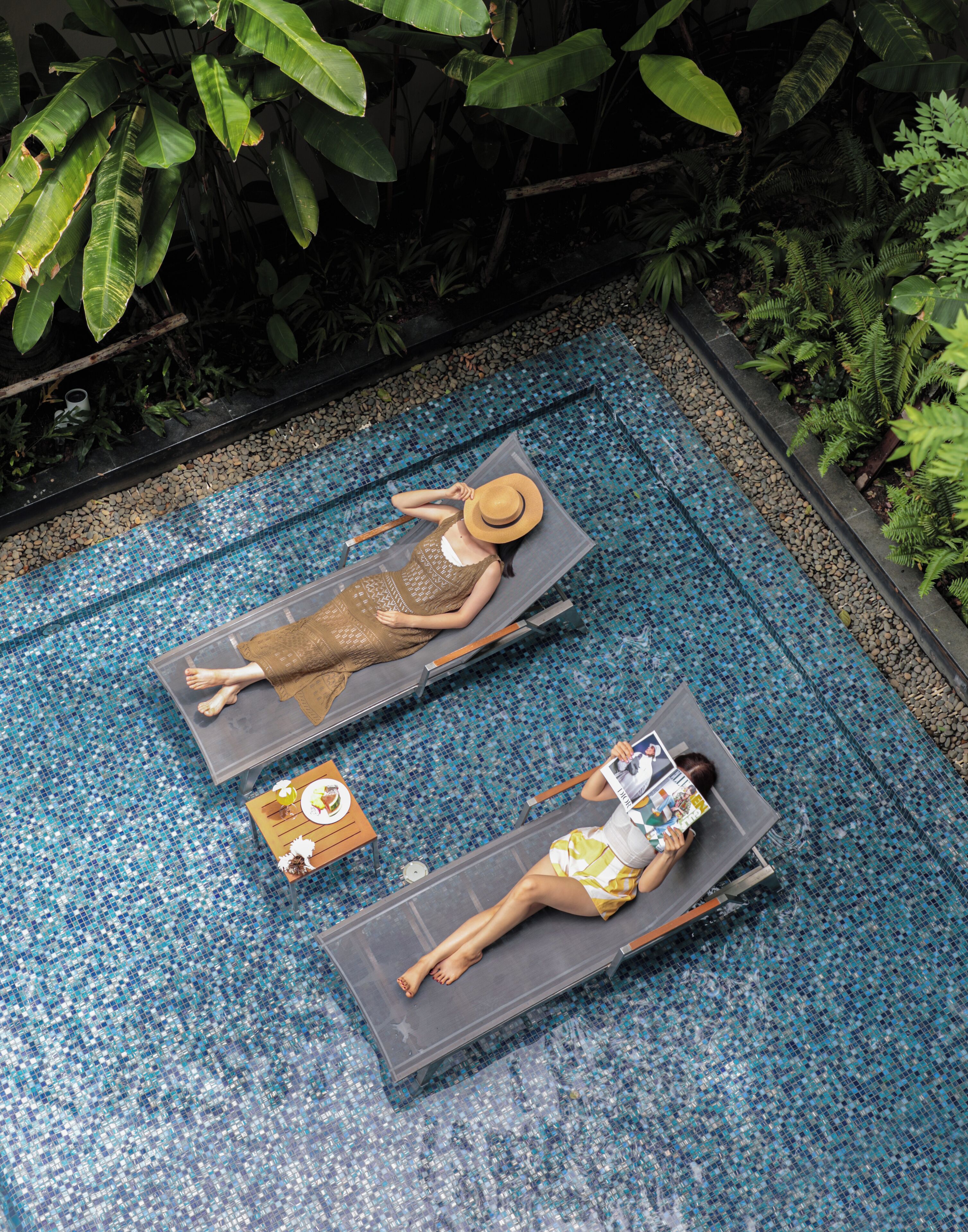 outdoor banquet area