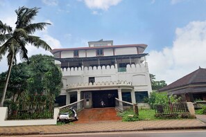 Exterior - OYO 63886 Krishna Residency (Calangute)
