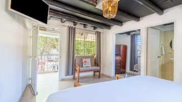 Superior Room, 1 King Bed