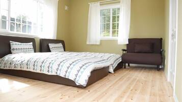 3 bedrooms, desk, free WiFi