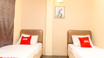 Standardværelse med 2 enkeltsenge | Skrivebord, gratis Wi-Fi, sengetøj