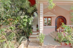 การตกแต่งภายนอก