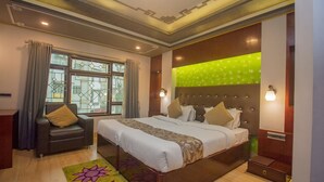 Minibar (free items) - Palette - Hotel Tarcon (Gangtok)