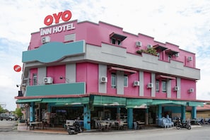 Exterior - OYO 89650 Inn Hotel (Teluk Intan)