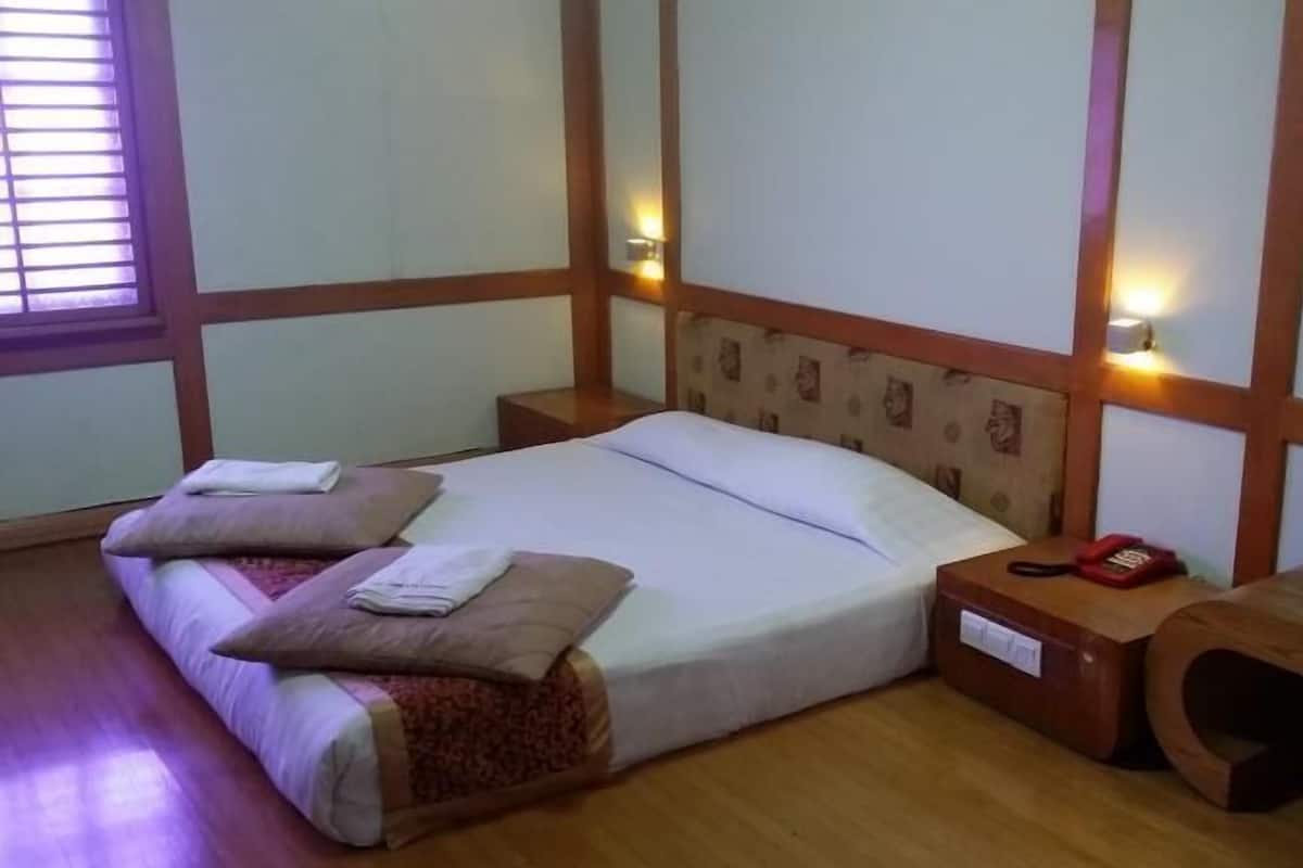 Bureau, accĂšs au Wi-Fi (inclus), literie fournie