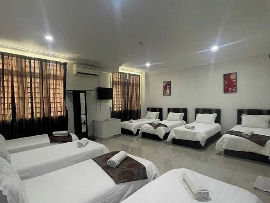 Escritorio y sistema de insonorización