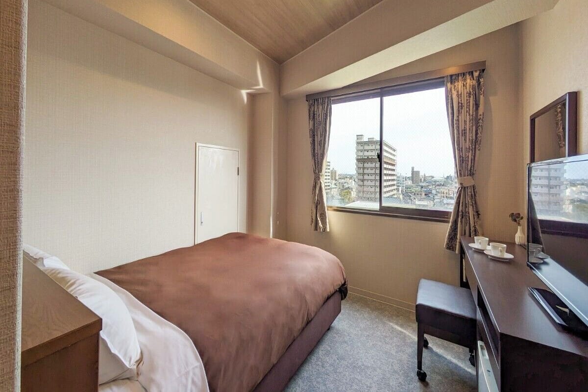 Standaard tweepersoonskamer, niet-roken (Renovated) | Een bureau, geluiddichte muren, gratis wifi, beddengoed