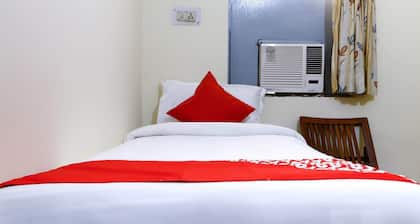 OYO 38164 Hotel Aditya