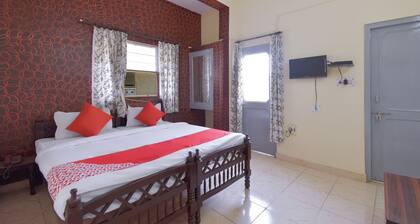 OYO 38164 Hotel Aditya