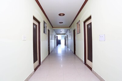 OYO 31019 Hotel Balaji Haveli