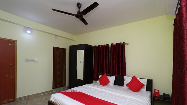 Room - OYO 29602 Shine Inn (Bhubaneshwar)