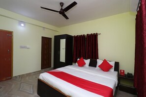 Room - OYO 29602 Shine Inn (Bhubaneshwar)