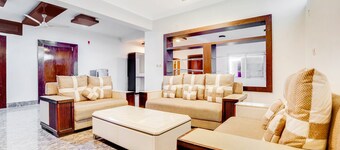 OYO 61260 Comfortable Stay Nandan Vihar Patia