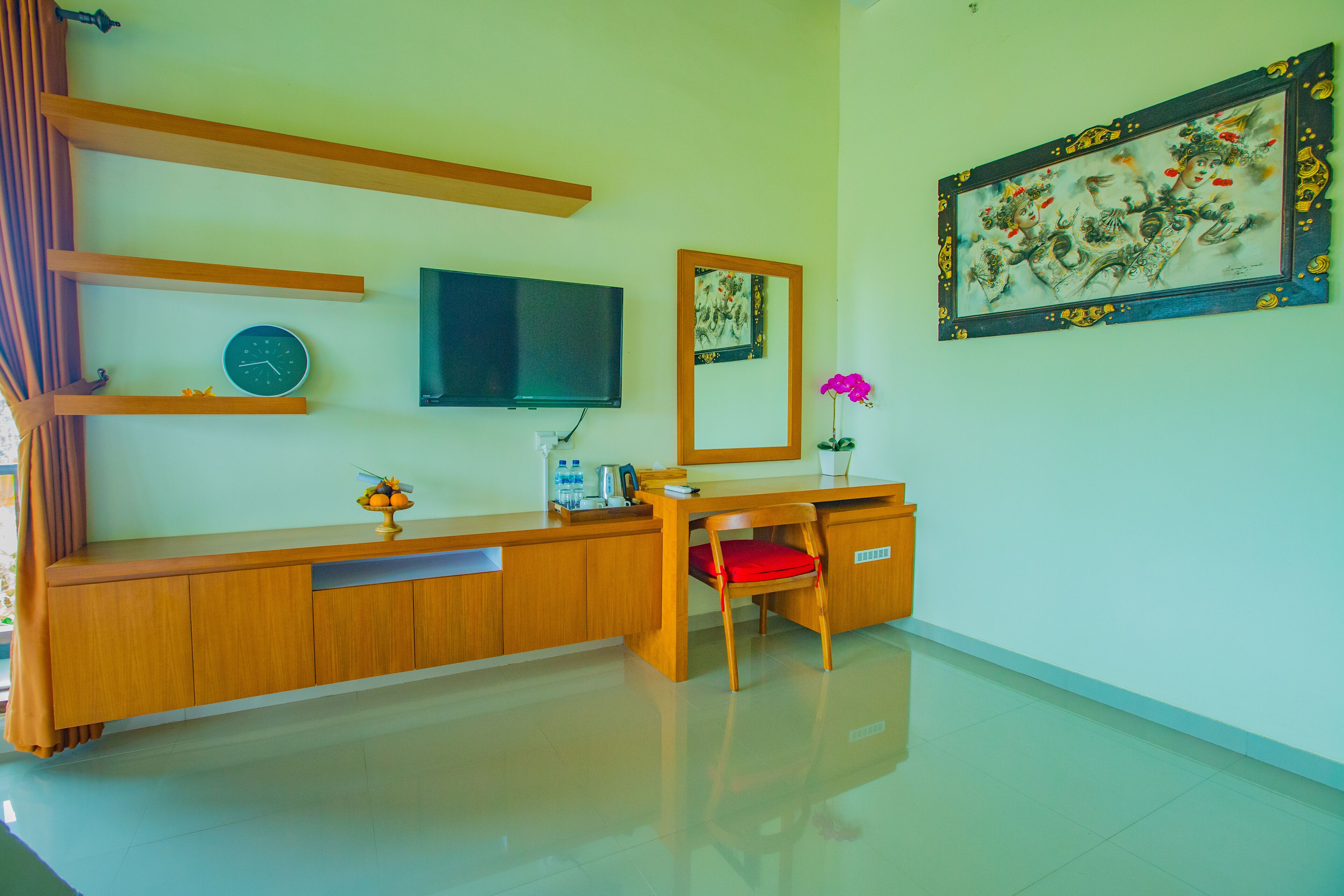 29-inch LED TV with cable channels, TV