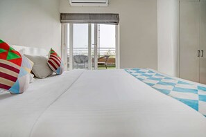 Room - OYO Home 64511 Bright Stay Near Kiit (Bhubaneshwar)