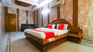 Minibar (free items) - OYO 61070 Hotel Krishna (Baddi)
