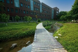 Property grounds - NCEC Jinyuan Hotel (TIANJIN)