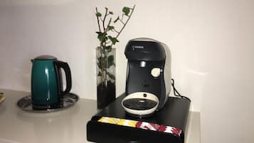 Fridge, microwave, coffee/tea maker, electric kettle