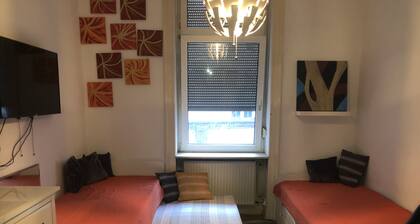 Privat Zimmer, Wiesbaden Mitte