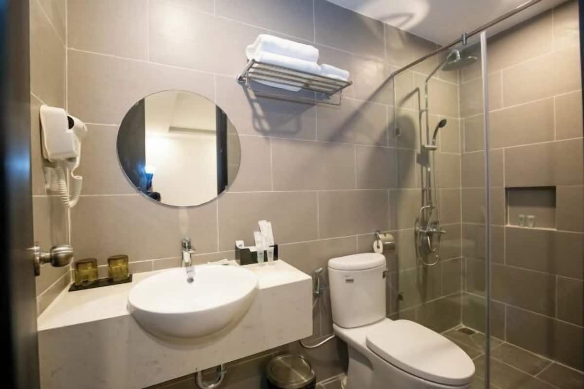 Bathroom | Shower, rainfall showerhead, designer toiletries, hair dryer