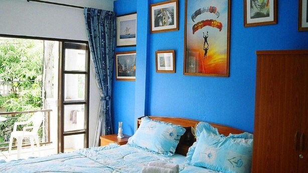 Superior Double Room with Balcony | WiFi (free) - Summer Breeze Inn (Wichit)