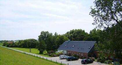 Zimmer 2 DZ - Pension Bed & Breakfast hinterm Nordseedeich