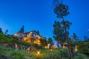 Exterior detail - Zostel Kodaikanal - Hostel (Kodaikanal)