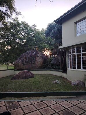 Chambre Familiale | Terrasse/Patio