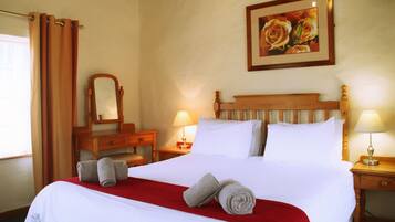 Standard Cottage | Iron/ironing board, free cots/infant beds, free WiFi, bed sheets