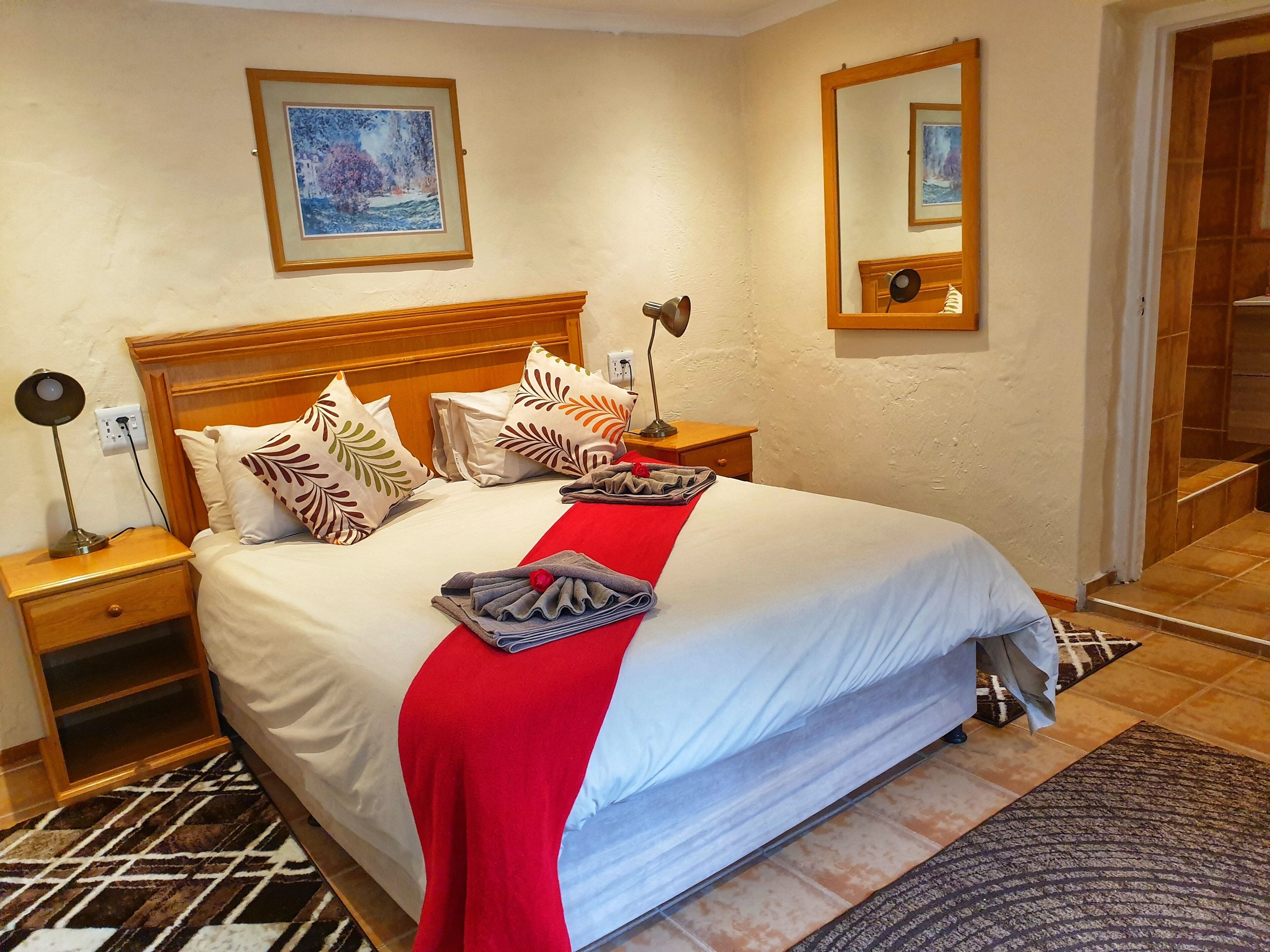 Family Cottage | Iron/ironing board, free cribs/infant beds, free WiFi, bed sheets