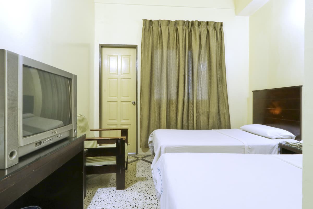 Desk, blackout curtains, iron/ironing board, free WiFi