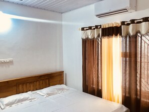3 habitaciones, tabla de planchar con plancha y wifi 