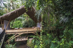 Salas de tratamientos para parejas, bañera de hidromasaje