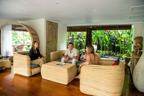 總統別墅, 5 間臥室, 私人泳池 | 起居區