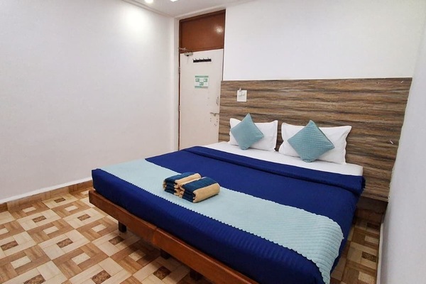 Comfort Room | 1 bedroom, soundproofing, bed sheets