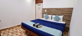 Atharv Coastal End Guest House