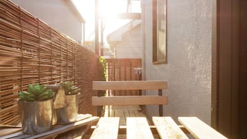 Private Vacation Home | Balcony