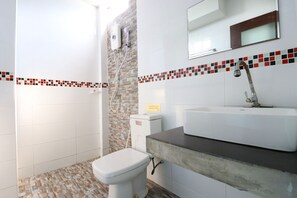 Classic Double Room | Bathroom