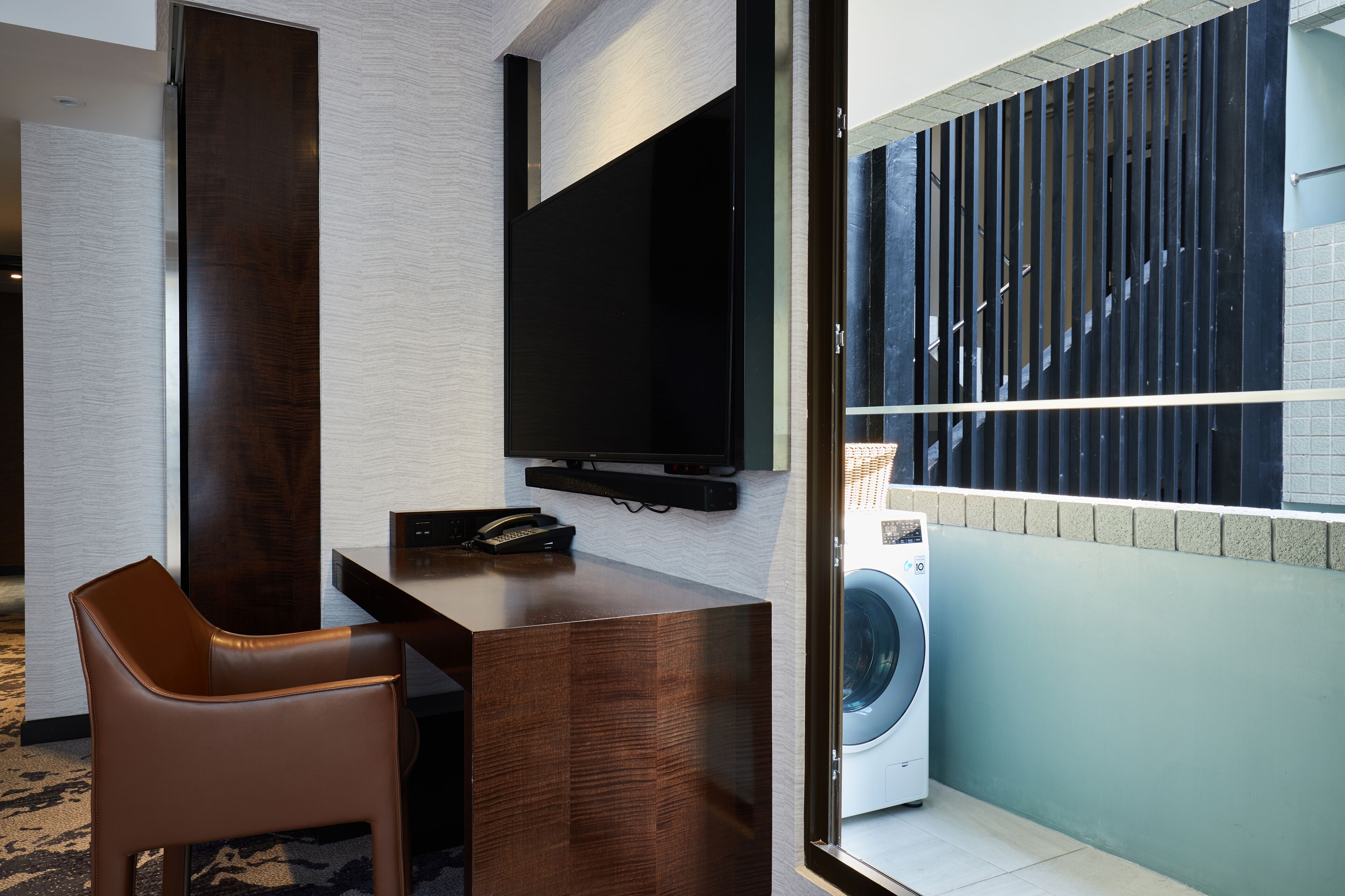 deluxe room, 1 double bed | view from room