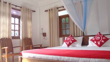 Standard Double Room | Individually decorated, individually furnished, free WiFi, bed sheets