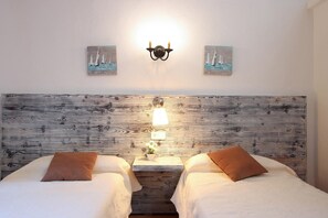 2 slaapkamers, een kluis op de kamer, een strijkplank/strijkijzer